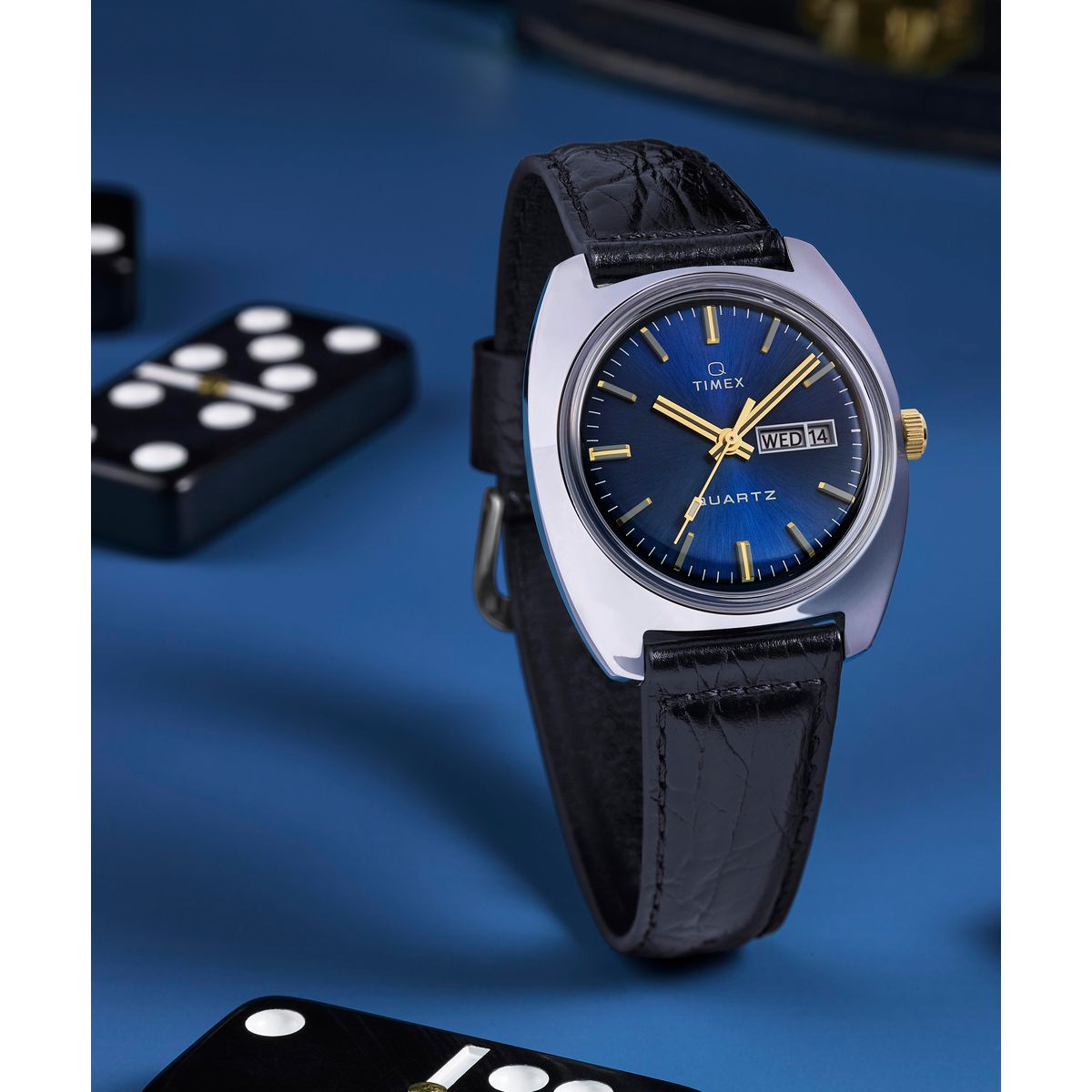 TW2W44800 Timex Q Day/Date de hombre correa de cuero