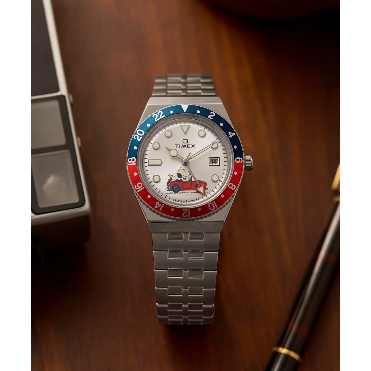 TW2W83300 Timex Q Snoopy de hombre pulsera de metal