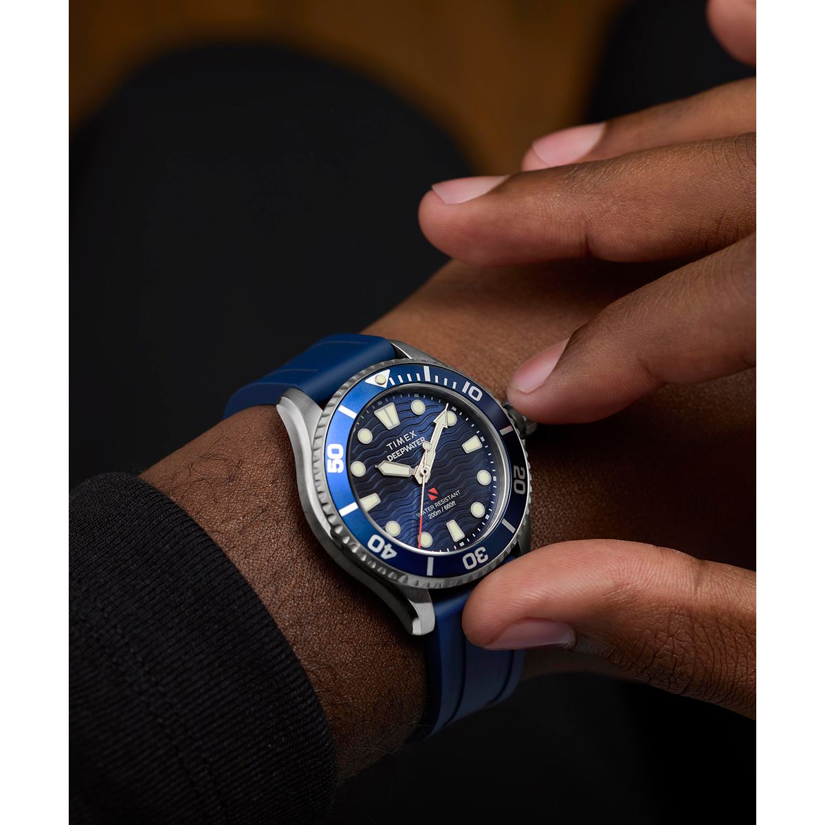 TW2Y40300 Deepwater Meridian de hombre correa de caucho