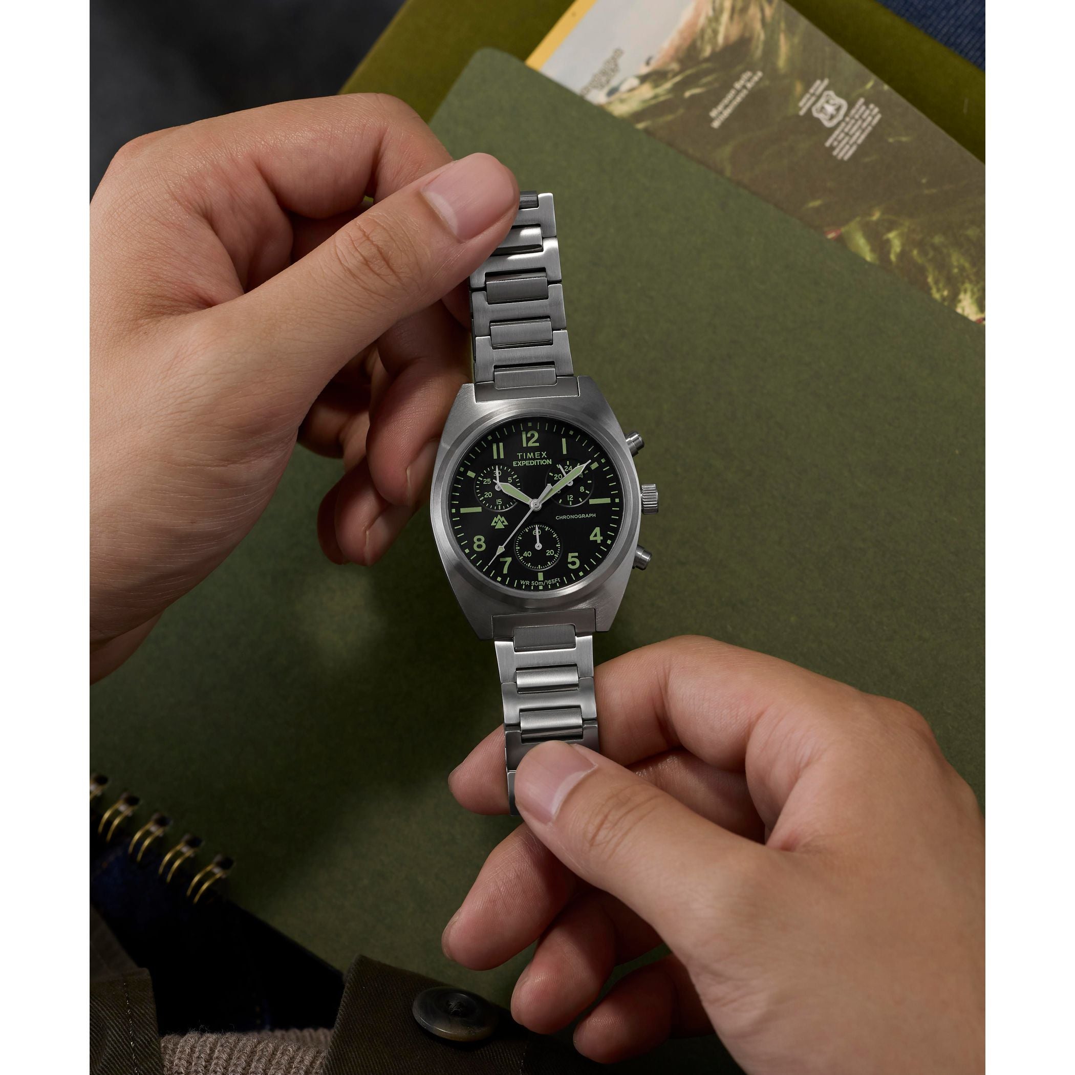 TW2Y61200 Expedition Capstone de hombre correa de metal