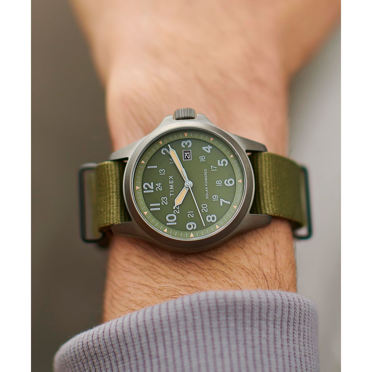 TW2V03700 Expedition Field Solar de hombre correa de tela