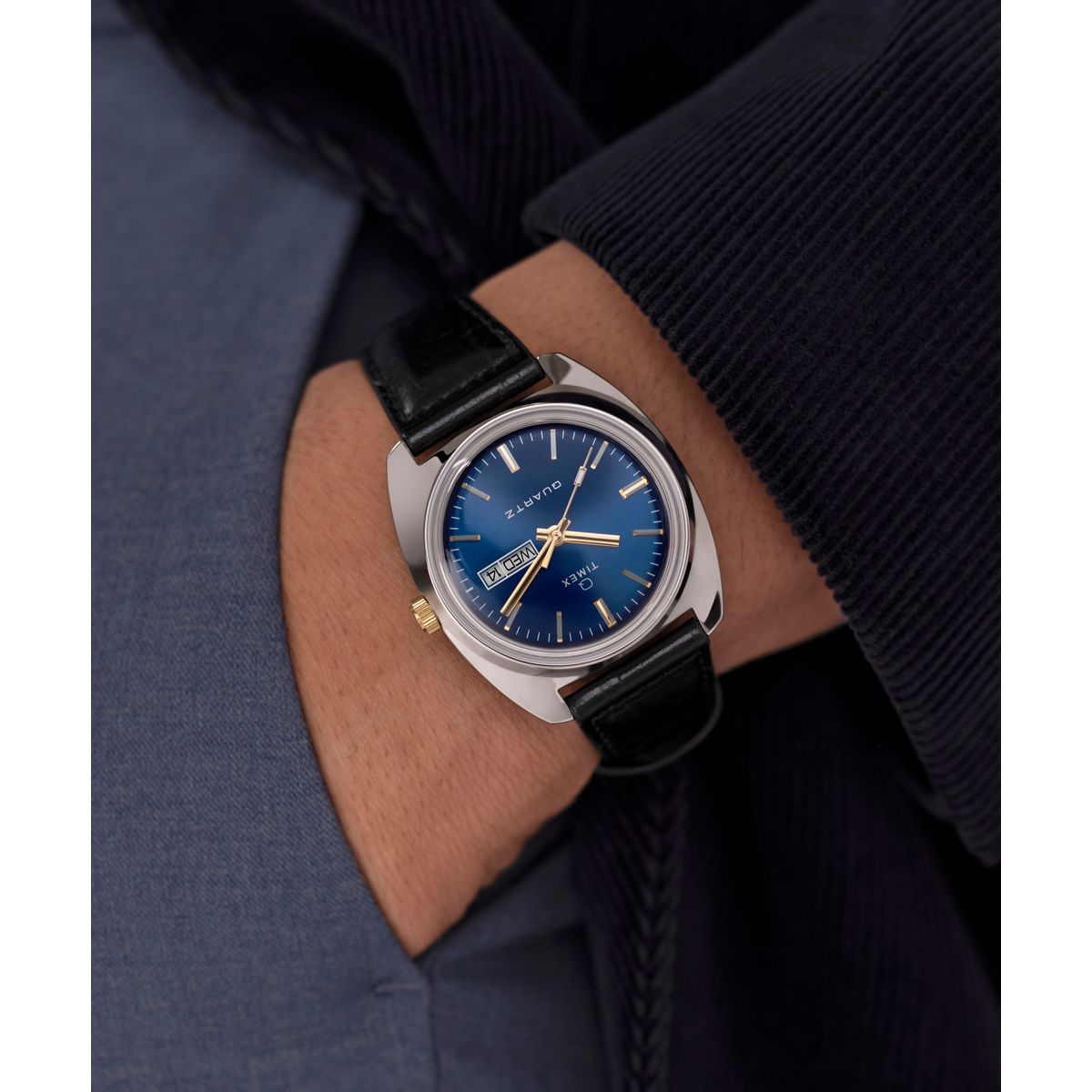 TW2W44800 Timex Q Day/Date de hombre correa de cuero