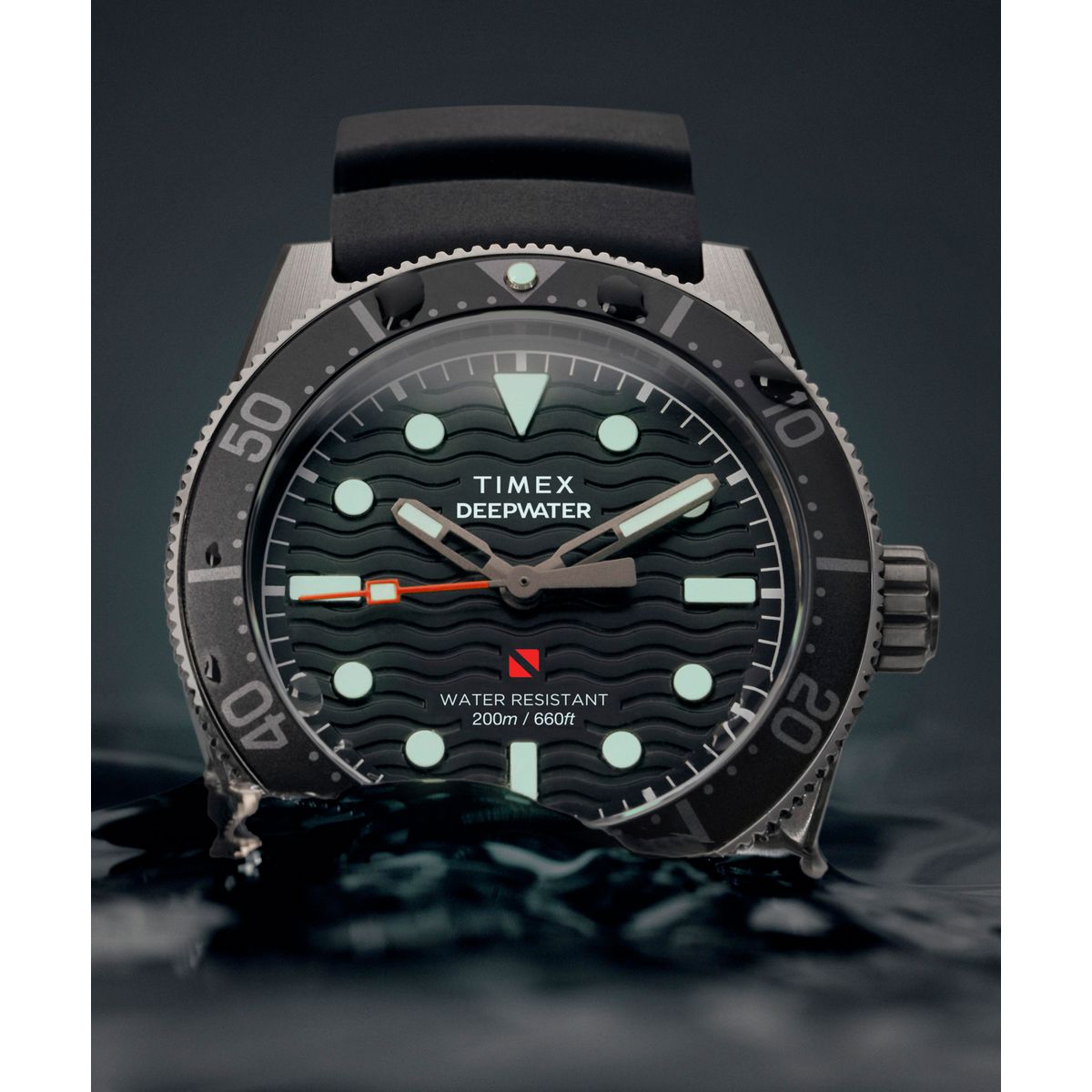 TW2W74700 Deepwater de hombre correa de resina