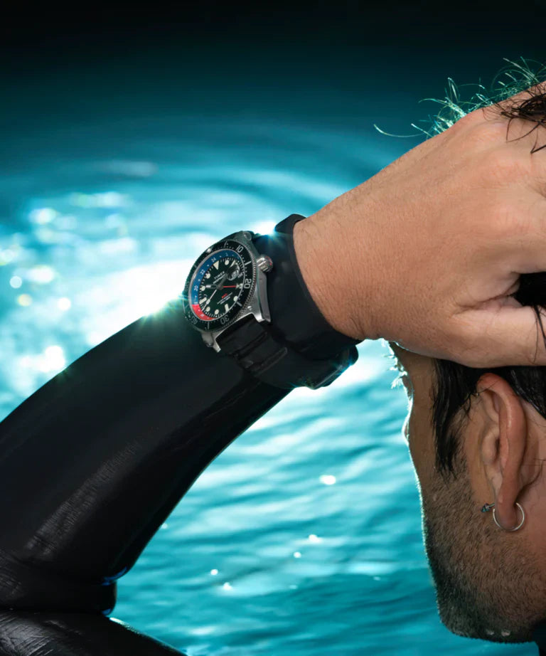 TW2W75000 Deepwater de hombre pulsera de caucho