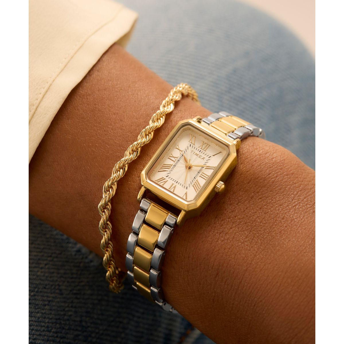 TW2Y01300 Dress de dama pulsera de metal