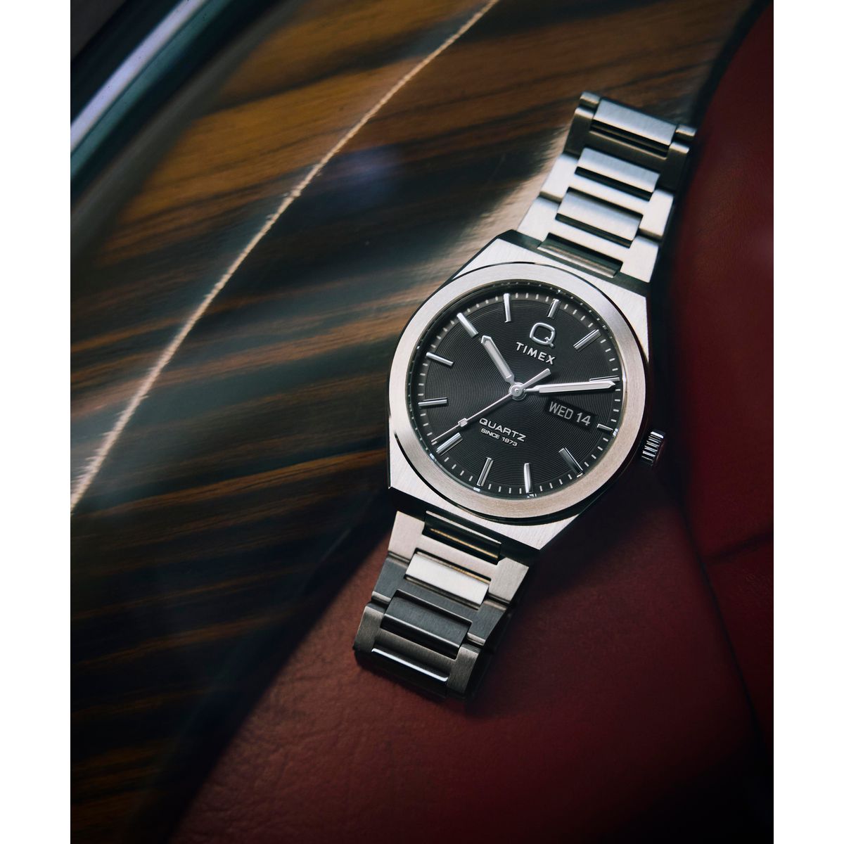 TW2Y25000 Timex Q de hombre correa de metal