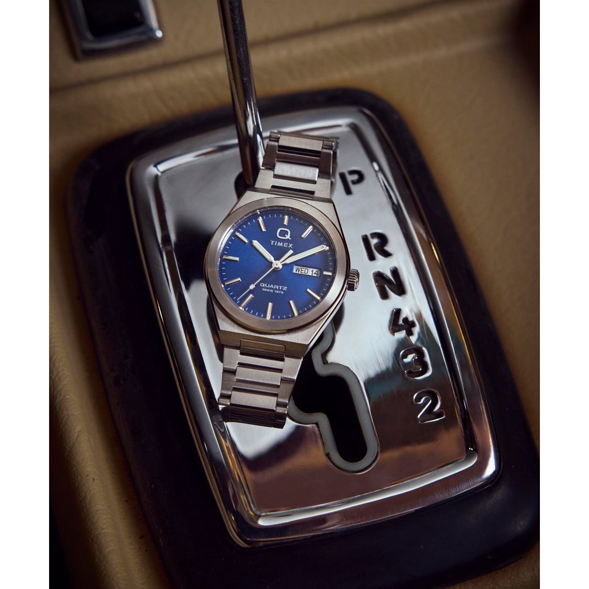 TW2Y25100 Timex Q Continental de hombre correa de metal
