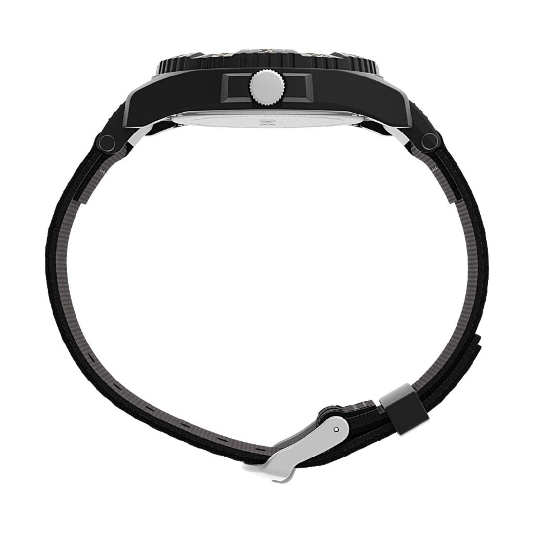 TW4B26300-2